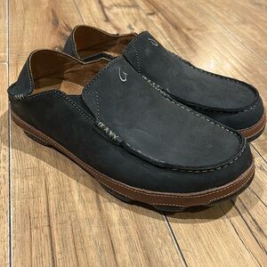 OluKai Moloa Leather Slip On Shoe Men 9 Black Casual Moc Toe Slippers Loafers
